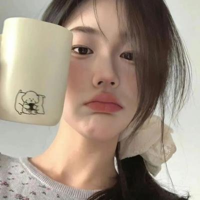 拿针的女孩